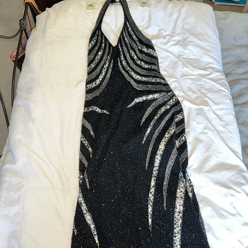 black long formal dress